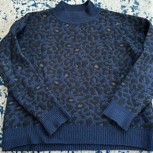Universal Thread sweater
